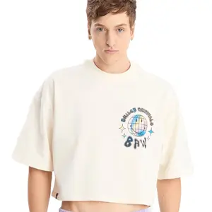 Camiseta Baw Boxy Over Globo