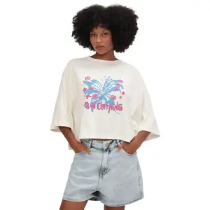 Camiseta Baw Boxy Butterflower Unissex