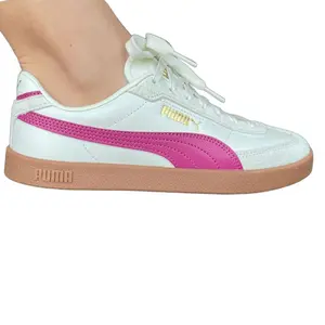 Tênis Puma Club II Era Feminino