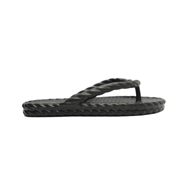 Chinelo Brizza Marrocos